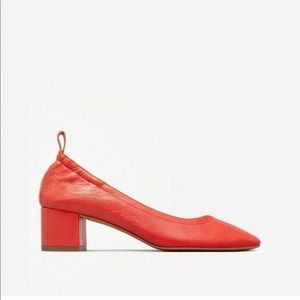 Everlane Italian leather pump heel